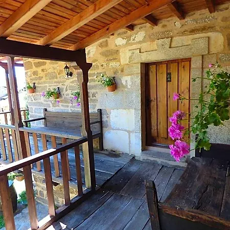 Hotel La De Pedrazales Ribadelago